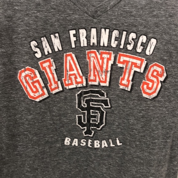 SAN FRANCISCO GIANTS Baseball V-neck t-shirt - Picture 1 of 2
